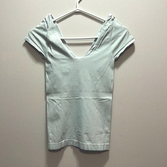 Bebe top - Picture 2 of 5